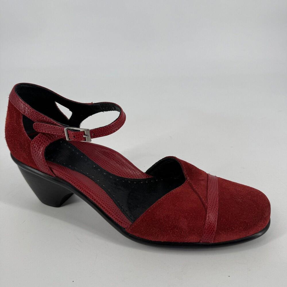 Roxy mary jane shoes womens 40 10 red suede workwear comfort office career